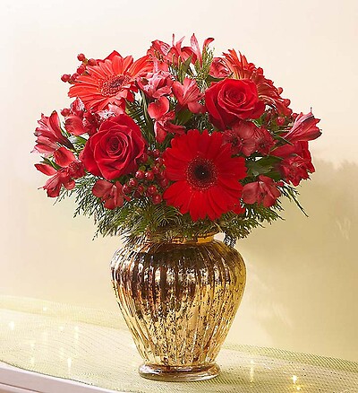 Royal Red Christmas Bouquet™
